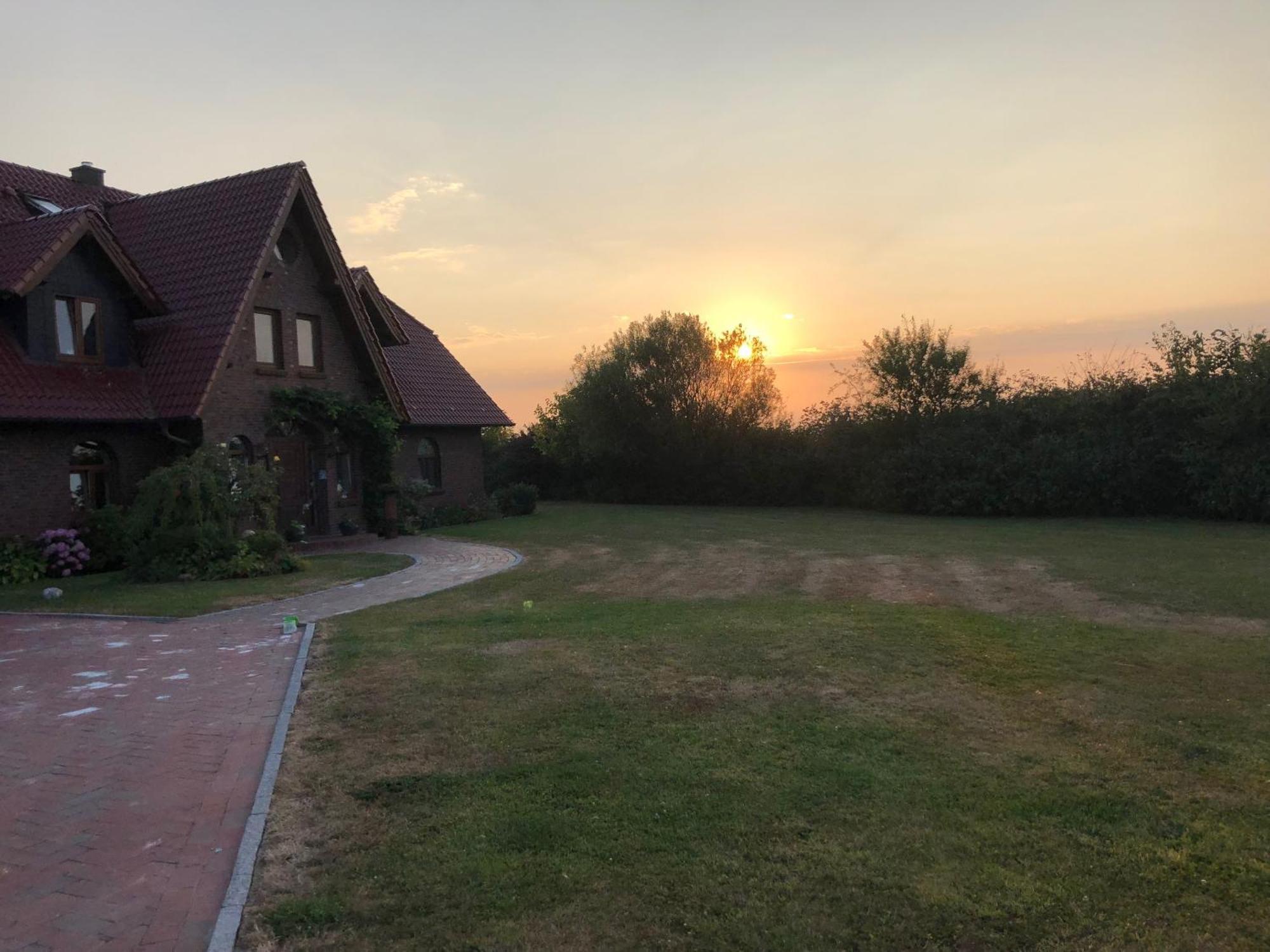 Hillrichshof Villa นอยฮาร์ลิงเงอซีล ภายนอก รูปภาพ